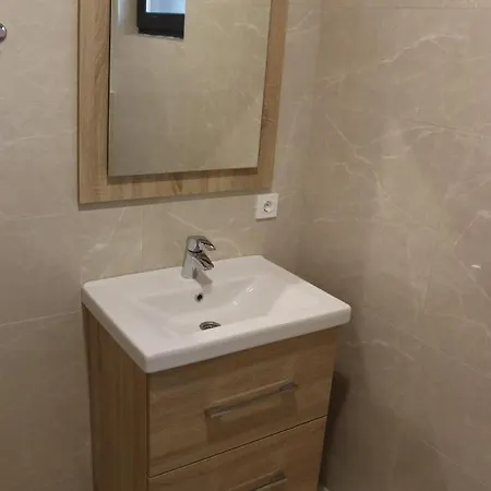 Lux Vlasicka Carolija アパート *